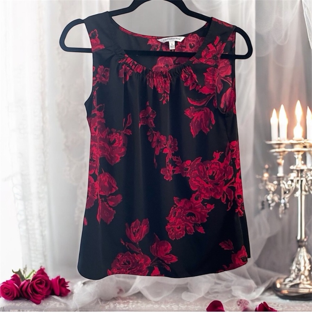 Croft & Barrow Black with Red Roses Dressy Tank - S - Picture 3 of 8
